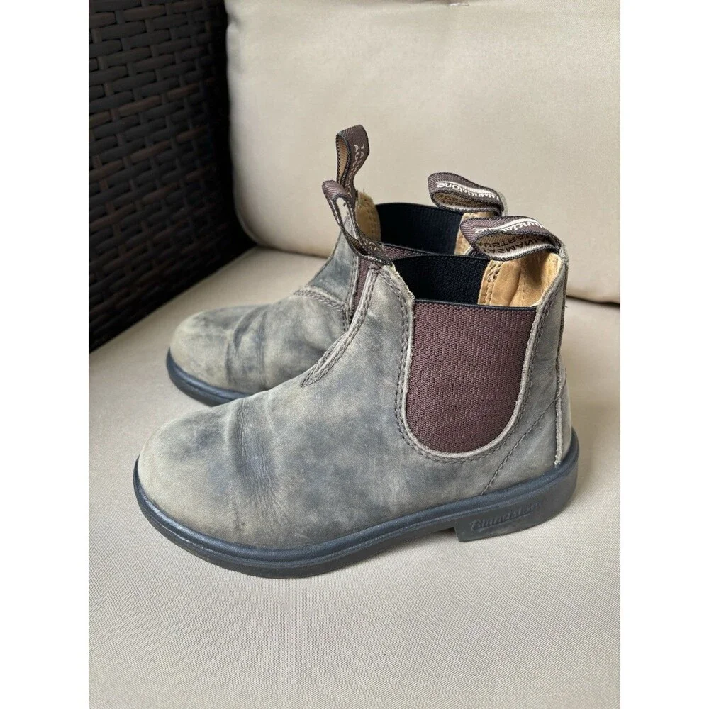 Blundstone children’s Leather Chelsea Ankle Boots Slip-On Round Toe US 11